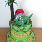 triceratops-dinosaur-pterodactyl-birthday-cake