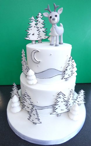 2-tier-winter-wonderland-forest-deer-christmas-cake