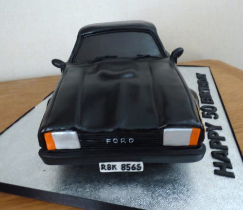 black-ford-capri-mk-2s-car-cake