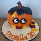harry-potter-inspired-carved-pumpkin-birthday-cake