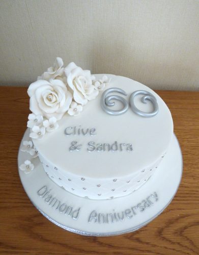simple-60th-wedding-anniversary-cake